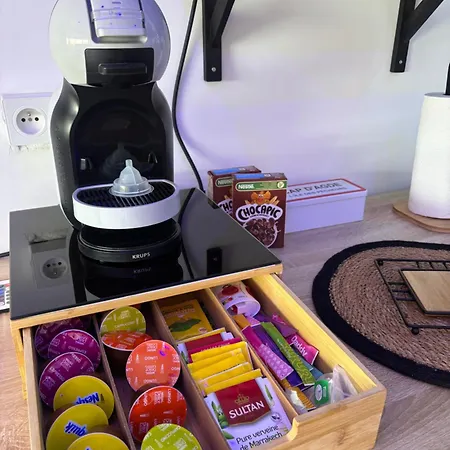 L Elegance Vue Parking Prive